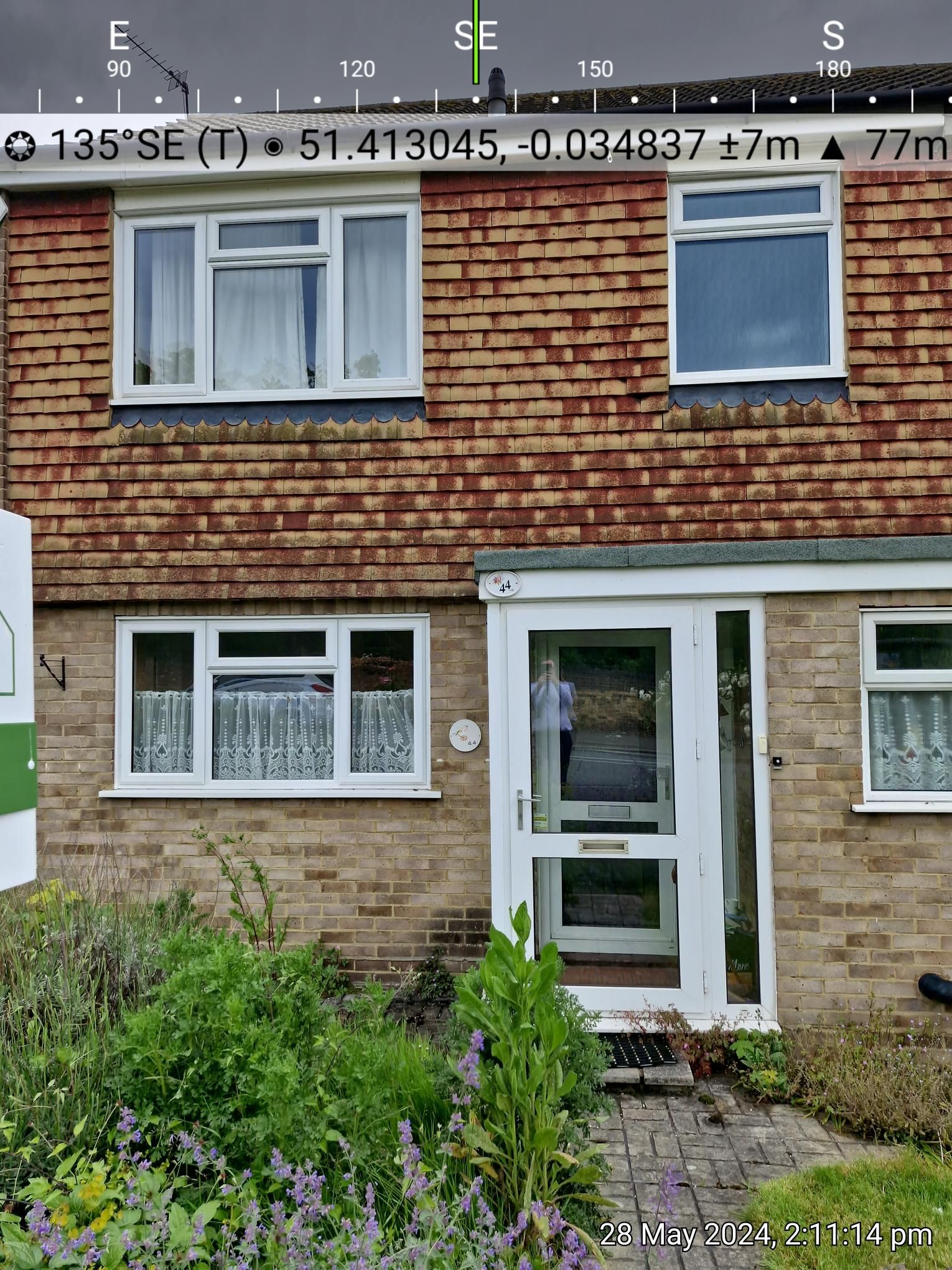image of a house using the solocator app